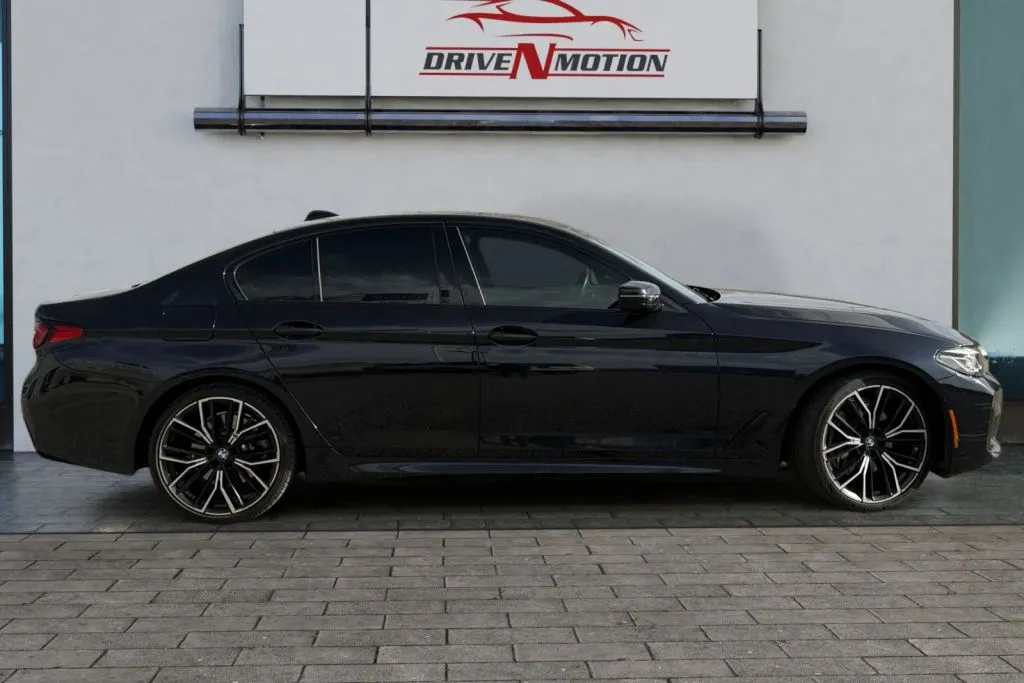 Another view of 2021 BMW 5 Series 540i xDrive Sedan 4D for sale in Rio Rancho, NM at Drive N-Motion Rio Rancho