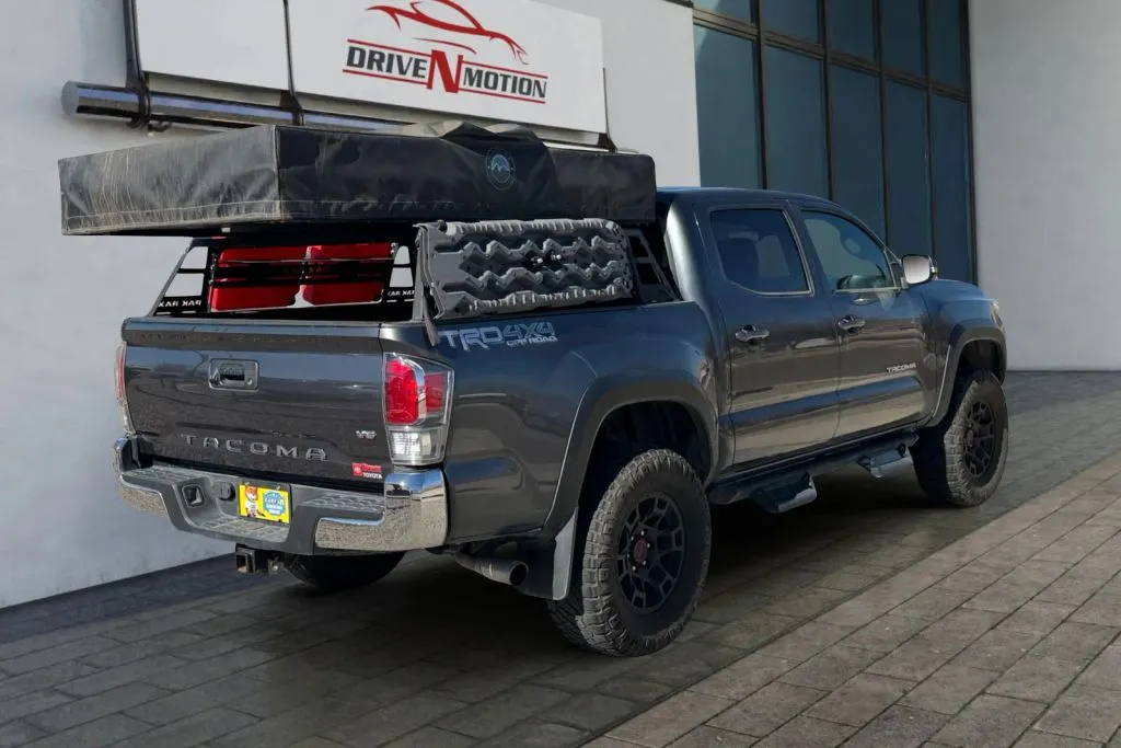 More photos of 2022 Toyota Tacoma Double Cab TRD Off-Road Pickup 4D 5 ft at Drive N-Motion Rio Rancho, NM