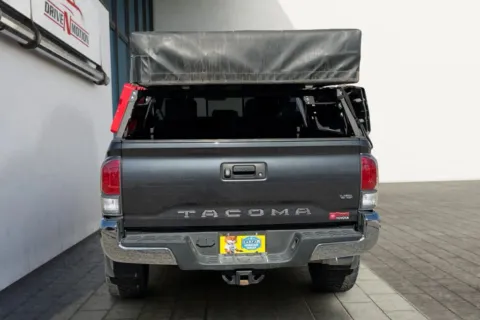 More photos of 2022 Toyota Tacoma Double Cab TRD Off-Road Pickup 4D 5 ft at Drive N-Motion Rio Rancho, NM