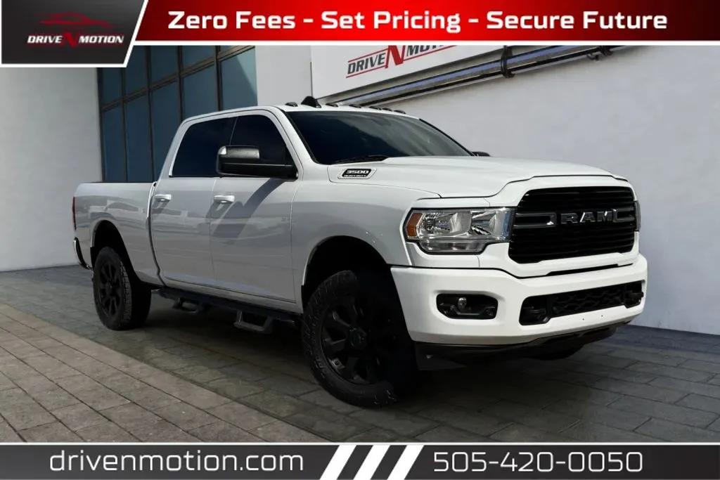 White 2019 Ram 3500 Crew Cab Big Horn Pickup 4D 6 1/3 ft for sale in Rio Rancho, NM