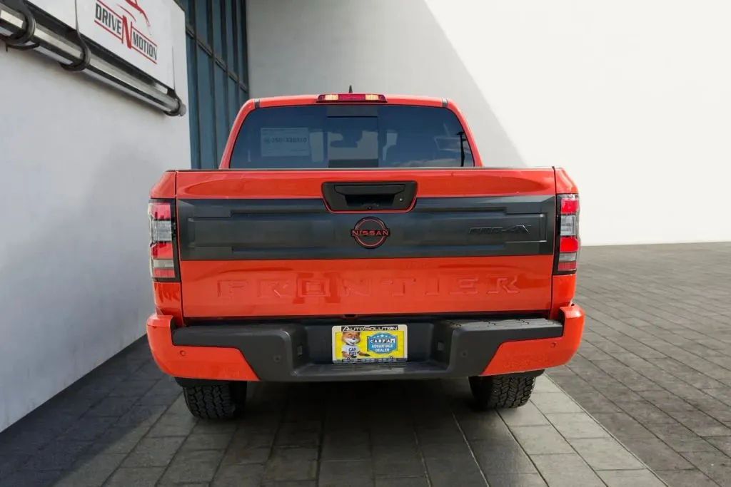 More photos of 2025 Nissan Frontier Crew Cab PRO-4X Pickup 4D 5 ft at Drive N-Motion Rio Rancho, NM