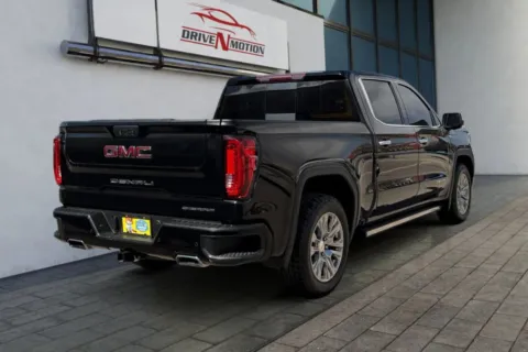 More photos of 2020 GMC Sierra 1500 Crew Cab Denali Pickup 4D 5 3/4 ft at Drive N-Motion Rio Rancho, NM