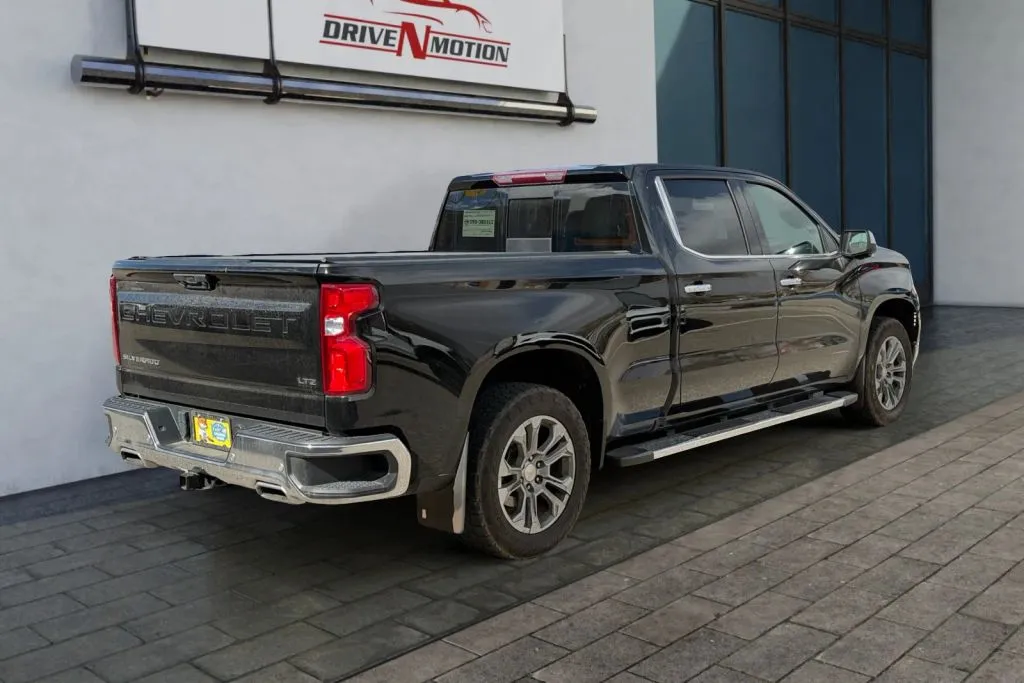 More photos of 2023 Chevrolet Silverado 1500 Crew Cab LTZ Pickup 4D 6 1/2 ft at Drive N-Motion Rio Rancho, NM
