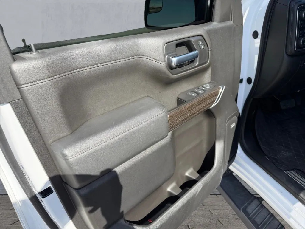 2020 Chevrolet Silverado 1500 LT Trail Boss - Photo 11