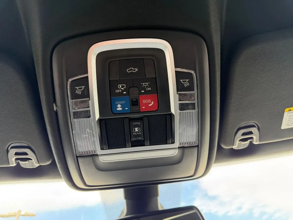 2020 RAM Ram 1500 Pickup Laramie - Photo 36