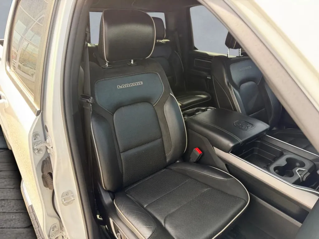 2020 RAM Ram 1500 Pickup Laramie - Photo 24