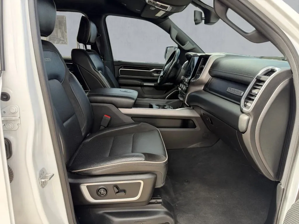 2020 RAM Ram 1500 Pickup Laramie - Photo 23