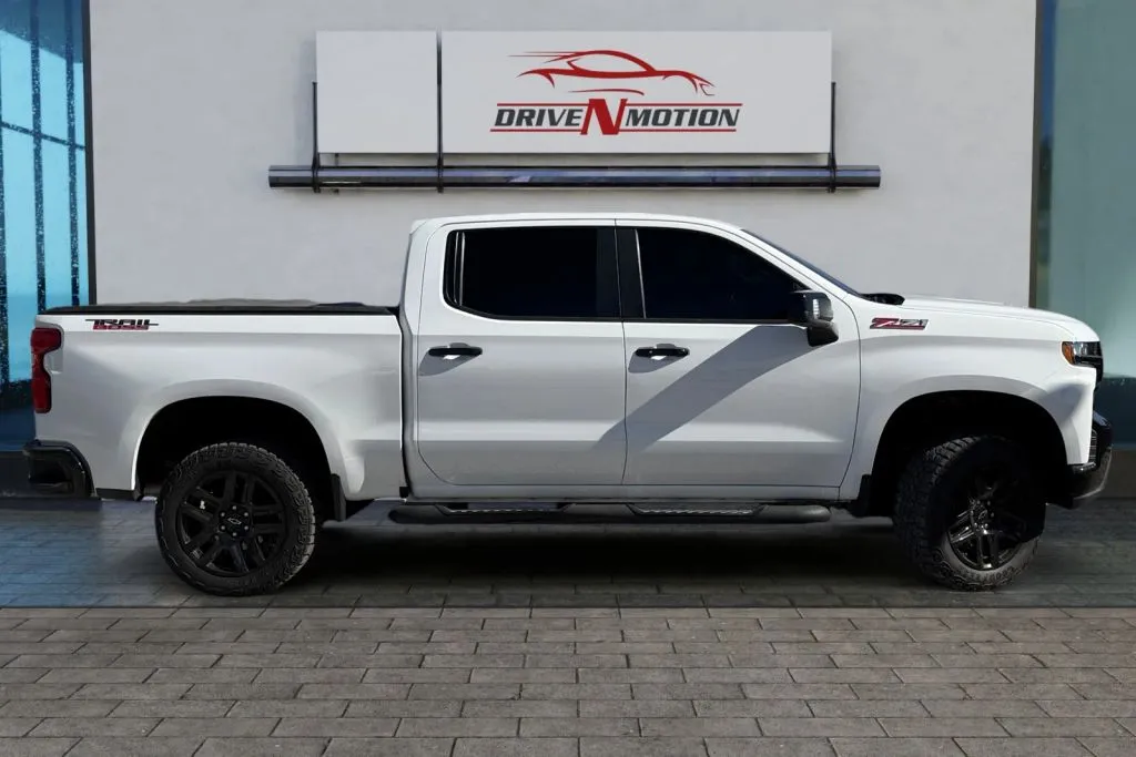 Another view of 2020 Chevrolet Silverado 1500 Crew Cab LT Trail Boss Pickup 4D 5 3/4 ft for sale in Rio Rancho, NM at Drive N-Motion Rio Rancho