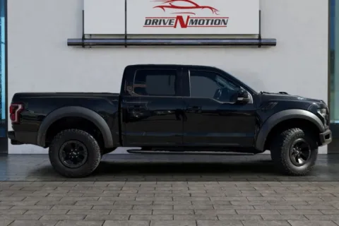 Another view of 2018 Ford F-150 SuperCrew Cab Raptor Pickup 4D 5 1/2 ft for sale in Rio Rancho, NM at Drive N-Motion Rio Rancho