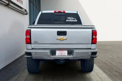 More photos of 2017 Chevrolet Silverado 1500 Crew Cab LT Pickup 4D 5 3/4 ft at Drive N-Motion Rio Rancho, NM