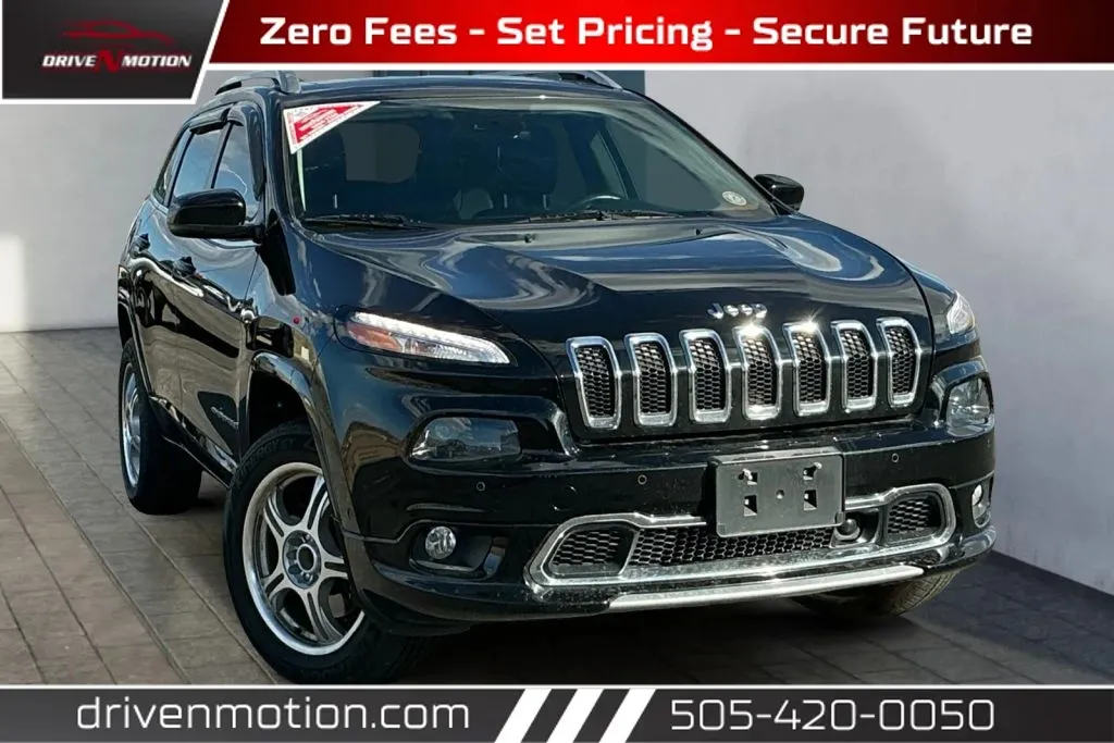 Black 2017 Jeep Cherokee Overland Sport Utility 4D for sale in Rio Rancho, NM