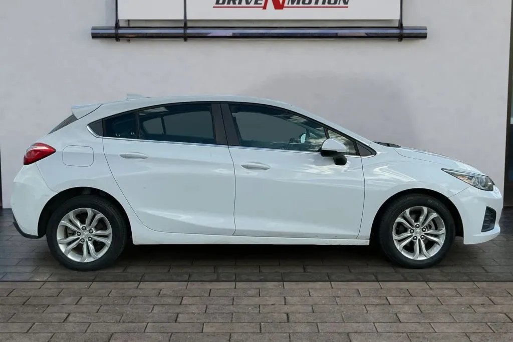 Another view of 2019 Chevrolet Cruze LT Hatchback 4D for sale in Rio Rancho, NM at Drive N-Motion Rio Rancho