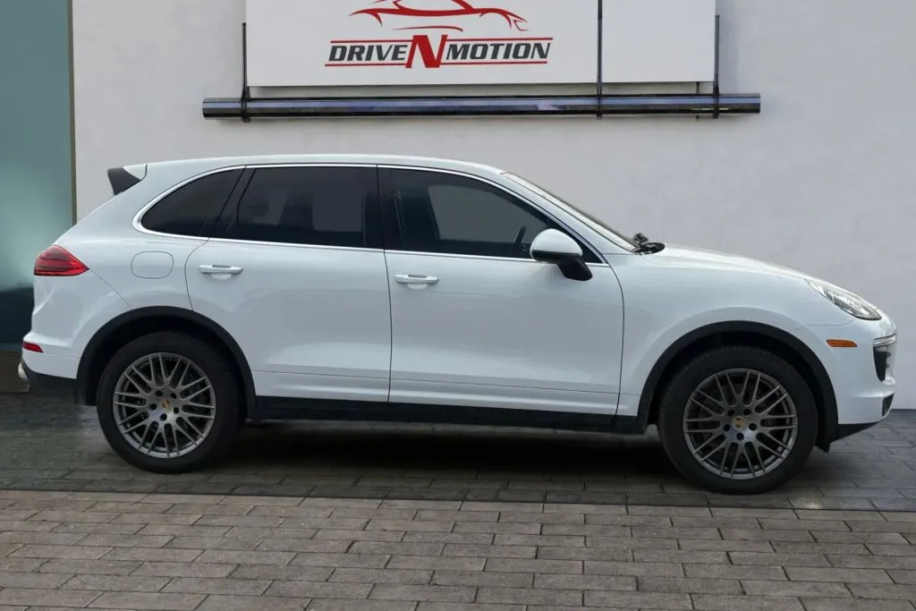 Another view of 2016 Porsche Cayenne Sport Utility 4D for sale in Rio Rancho, NM at Drive N-Motion Rio Rancho