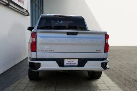 More photos of 2022 Chevrolet Silverado 1500 Limited Crew Cab RST Pickup 4D 5 3/4 ft at Drive N-Motion Rio Rancho, NM