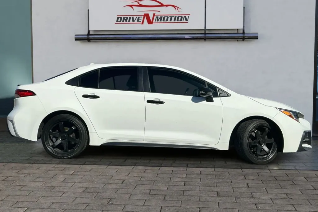Another view of 2020 Toyota Corolla SE Sedan 4D for sale in Rio Rancho, NM at Drive N-Motion Rio Rancho