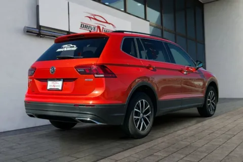 More photos of 2019 Volkswagen Tiguan 2.0T SE 4MOTION Sport Utility 4D at Drive N-Motion Rio Rancho, NM