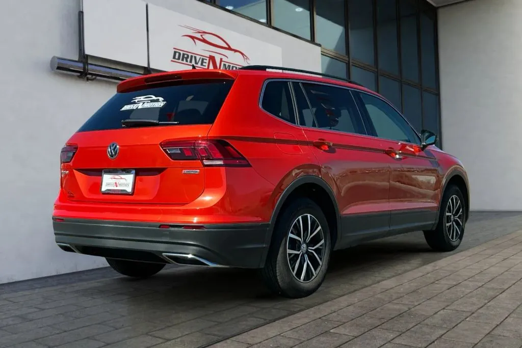More photos of 2019 Volkswagen Tiguan 2.0T SE 4MOTION Sport Utility 4D at Drive N-Motion Rio Rancho, NM