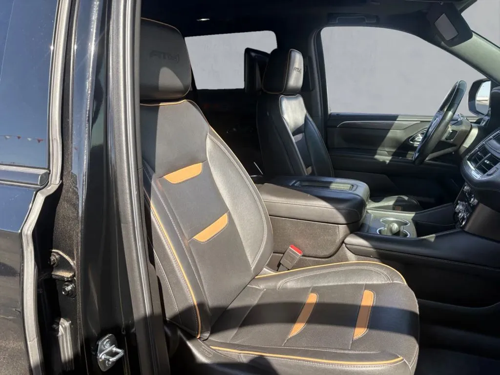2021 GMC Yukon AT4 - Photo 19