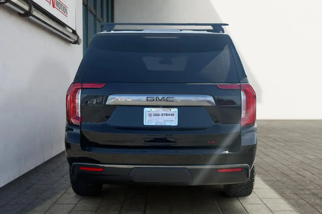 2021 GMC Yukon AT4 - Photo 7
