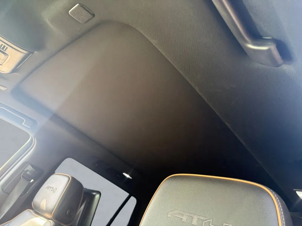 2021 GMC Yukon AT4 - Photo 21