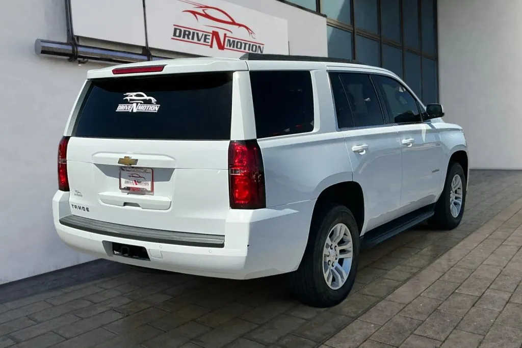 More photos of 2019 Chevrolet Tahoe LS Sport Utility 4D at Drive N-Motion Rio Rancho, NM