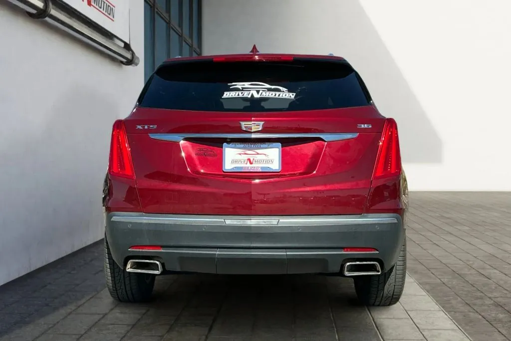 More photos of 2017 Cadillac XT5 Luxury Sport Utility 4D at Drive N-Motion Rio Rancho, NM