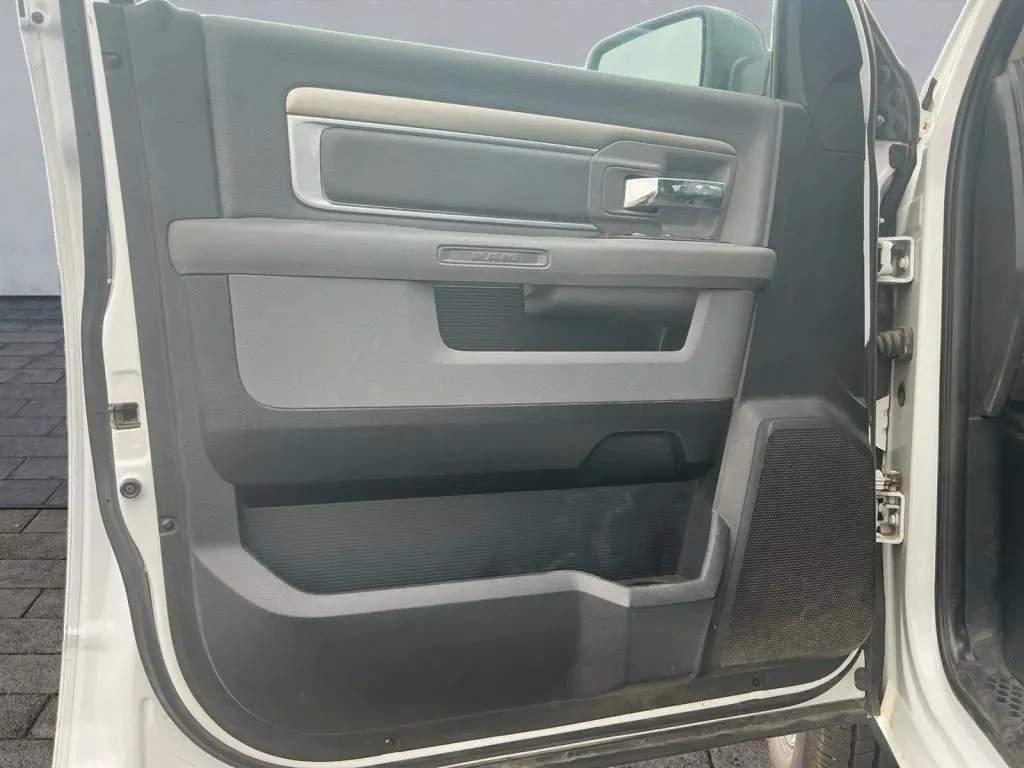 2017 RAM Ram 1500 Pickup Big Horn - Photo 10