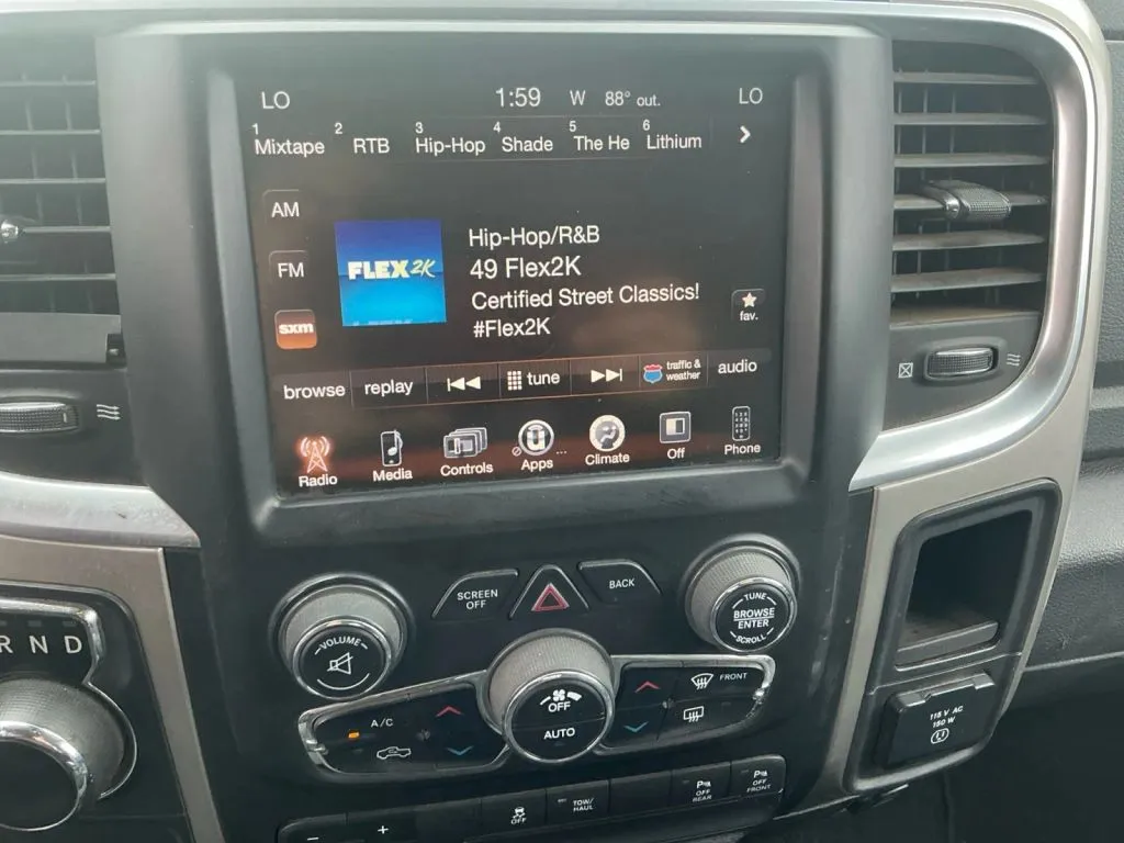 2017 RAM Ram 1500 Pickup Big Horn - Photo 33