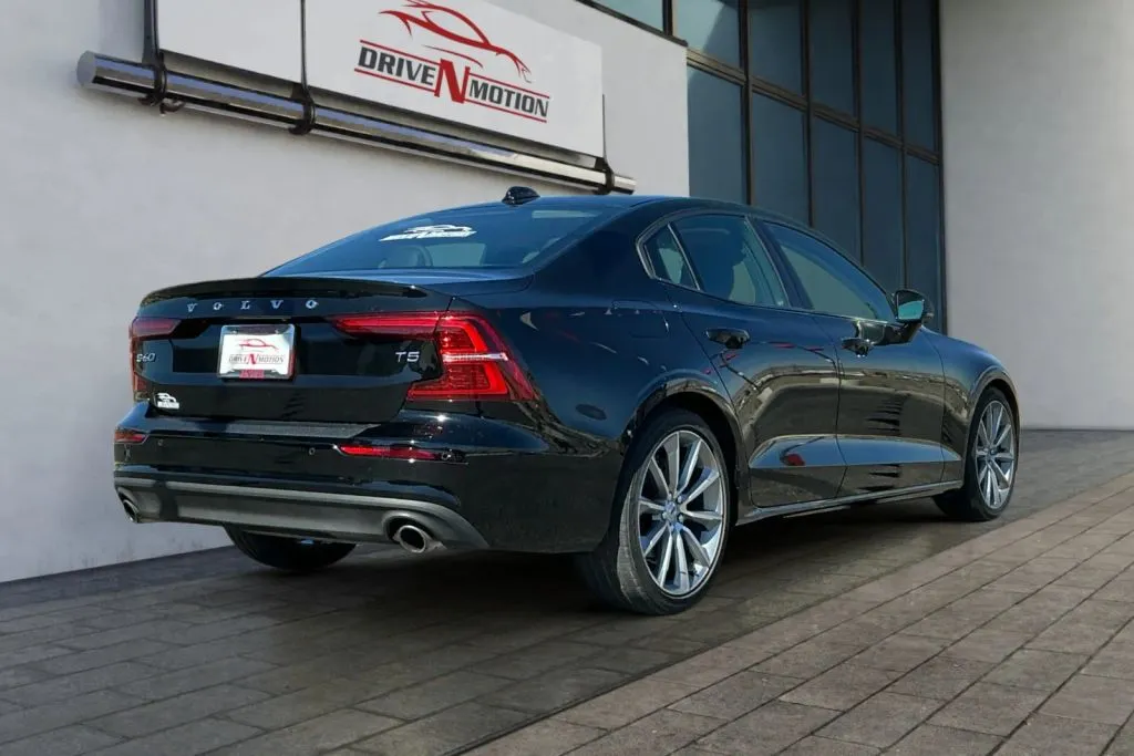 Another view of 2019 Volvo S60 T5 Momentum Sedan 4D for sale in Rio Rancho, NM at Drive N-Motion Rio Rancho