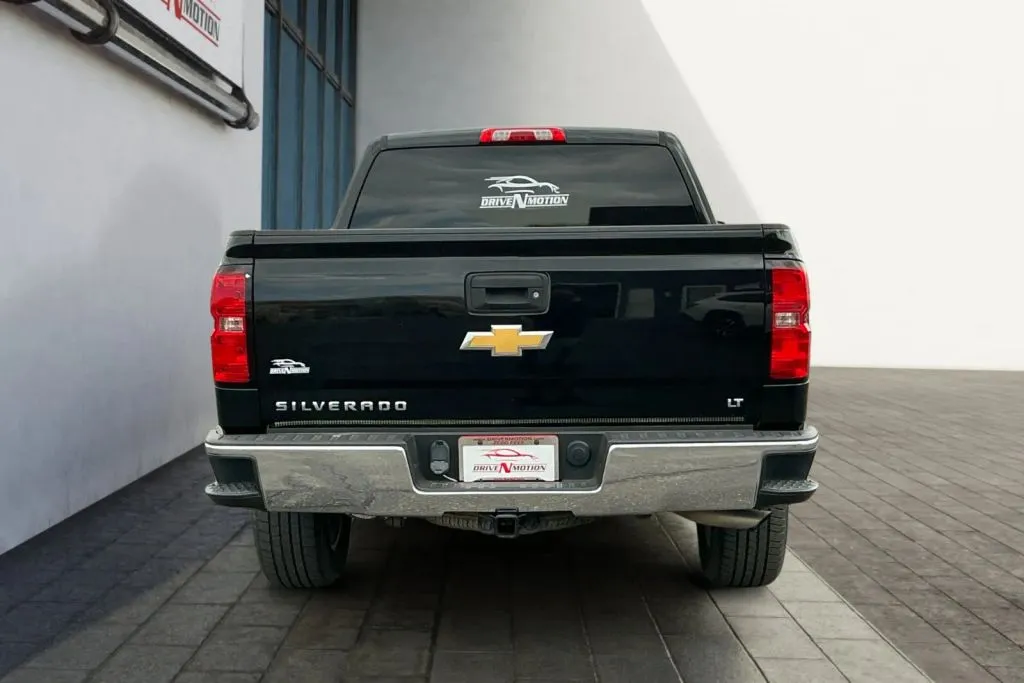 More photos of 2018 Chevrolet Silverado 1500 Crew Cab LT Pickup 4D 5 3/4 ft at Drive N-Motion Rio Rancho, NM