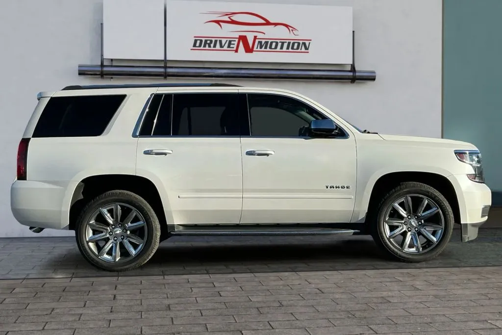 Another view of 2017 Chevrolet Tahoe Premier Sport Utility 4D for sale in Rio Rancho, NM at Drive N-Motion Rio Rancho