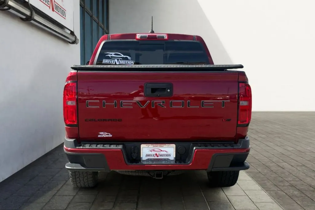 More photos of 2021 Chevrolet Colorado Crew Cab Z71 Pickup 4D 5 ft at Drive N-Motion Rio Rancho, NM