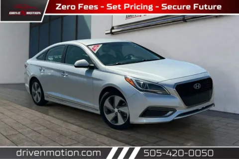 Silver 2016 Hyundai Sonata Hybrid Limited Sedan 4D for sale in Rio Rancho, NM