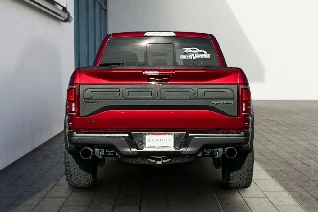 More photos of 2018 Ford F-150 SuperCrew Cab Raptor Pickup 4D 5 1/2 ft at Drive N-Motion Rio Rancho, NM