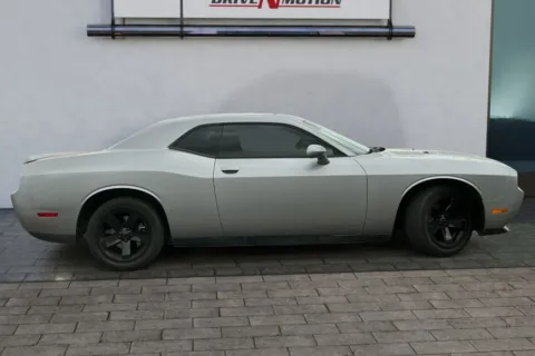 Another view of 2014 Dodge Challenger SXT Coupe 2D for sale in Rio Rancho, NM at Drive N-Motion Rio Rancho