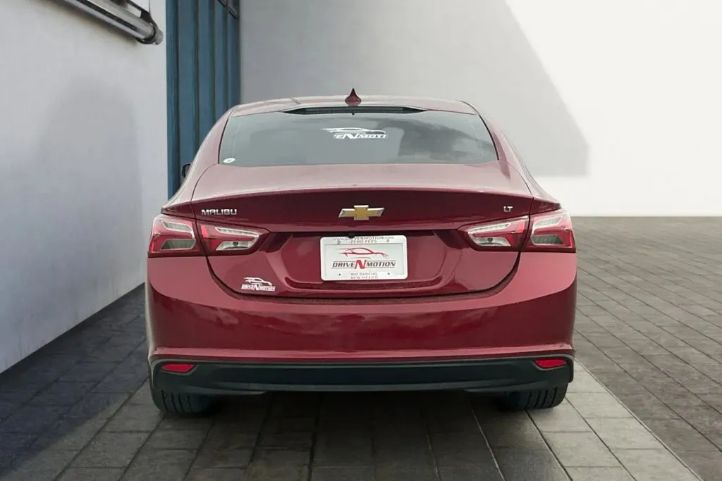 More photos of 2019 Chevrolet Malibu LT Sedan 4D at Drive N-Motion Rio Rancho, NM