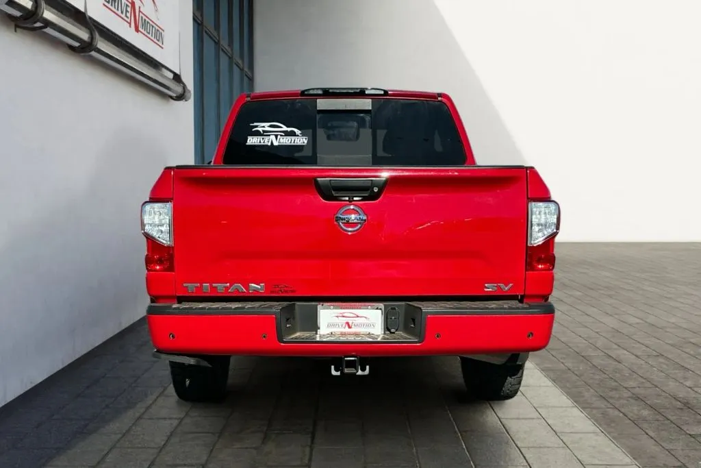 More photos of 2021 Nissan Titan Crew Cab SV Pickup 4D 5 1/2 ft at Drive N-Motion Rio Rancho, NM
