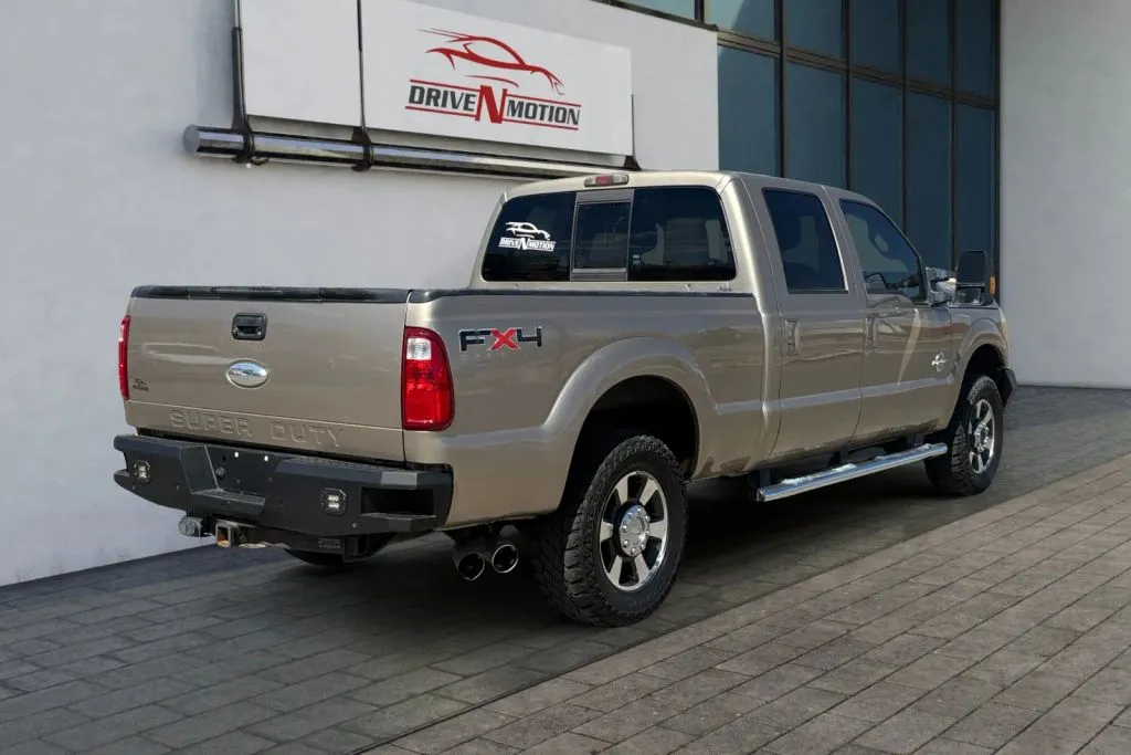 More photos of 2011 Ford F250 Super Duty Crew Cab Lariat Pickup 4D 6 3/4 ft at Drive N-Motion Rio Rancho, NM