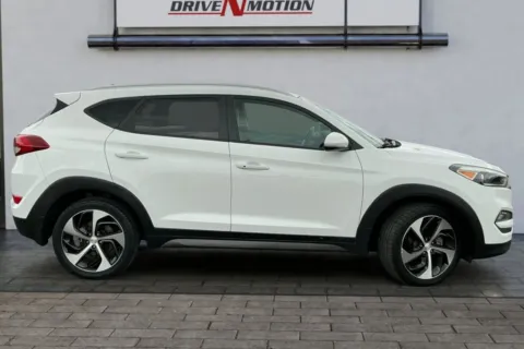 Another view of 2016 Hyundai Tucson Sport SUV 4D for sale in Rio Rancho, NM at Drive N-Motion Rio Rancho