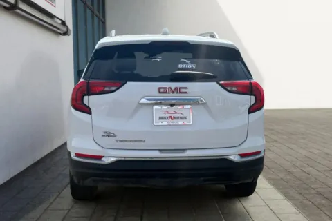More photos of 2020 GMC Terrain SLT Sport Utility 4D at Drive N-Motion Rio Rancho, NM