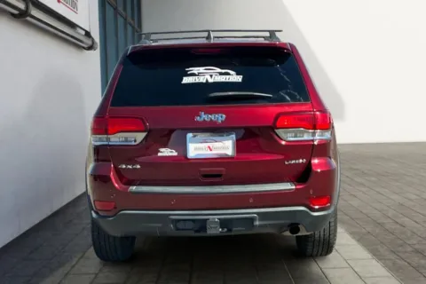 More photos of 2021 Jeep Grand Cherokee Laredo X Sport Utility 4D at Drive N-Motion Rio Rancho, NM