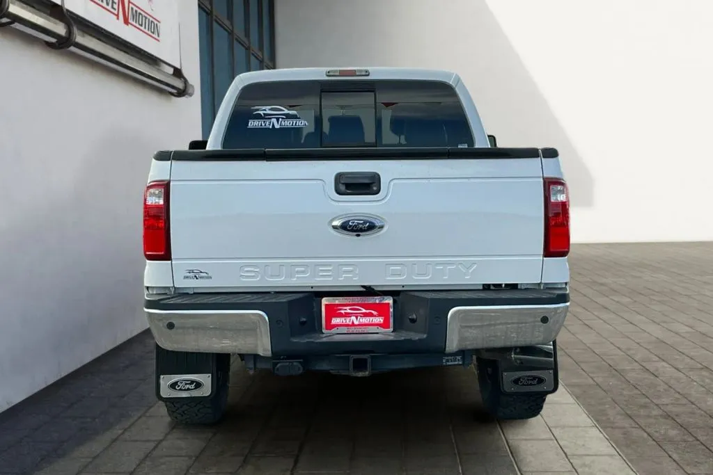 More photos of 2016 Ford F350 Super Duty Crew Cab Lariat Pickup 4D 6 3/4 ft at Drive N-Motion Rio Rancho, NM
