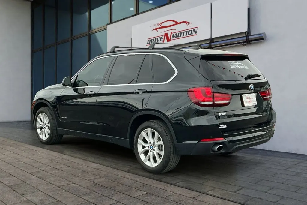 More photos of 2016 BMW X5 sDrive35i Sport Utility 4D at Drive N-Motion Rio Rancho, NM