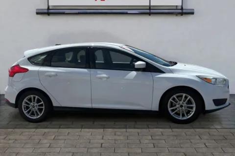 Another view of 2018 Ford Focus SE Hatchback 4D for sale in Rio Rancho, NM at Drive N-Motion Rio Rancho