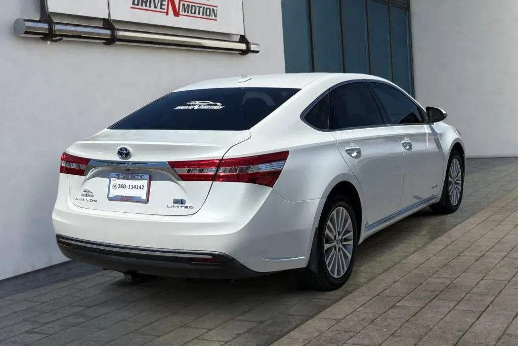 More photos of 2013 Toyota Avalon Limited Hybrid Sedan 4D at Drive N-Motion Rio Rancho, NM