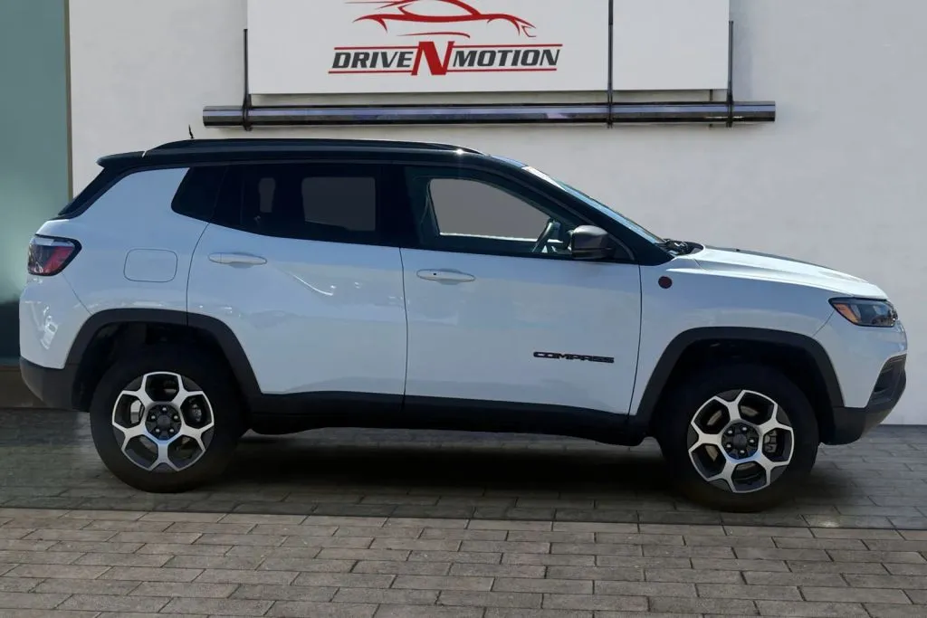 Another view of 2022 Jeep Compass Trailhawk Sport Utility 4D for sale in Rio Rancho, NM at Drive N-Motion Rio Rancho