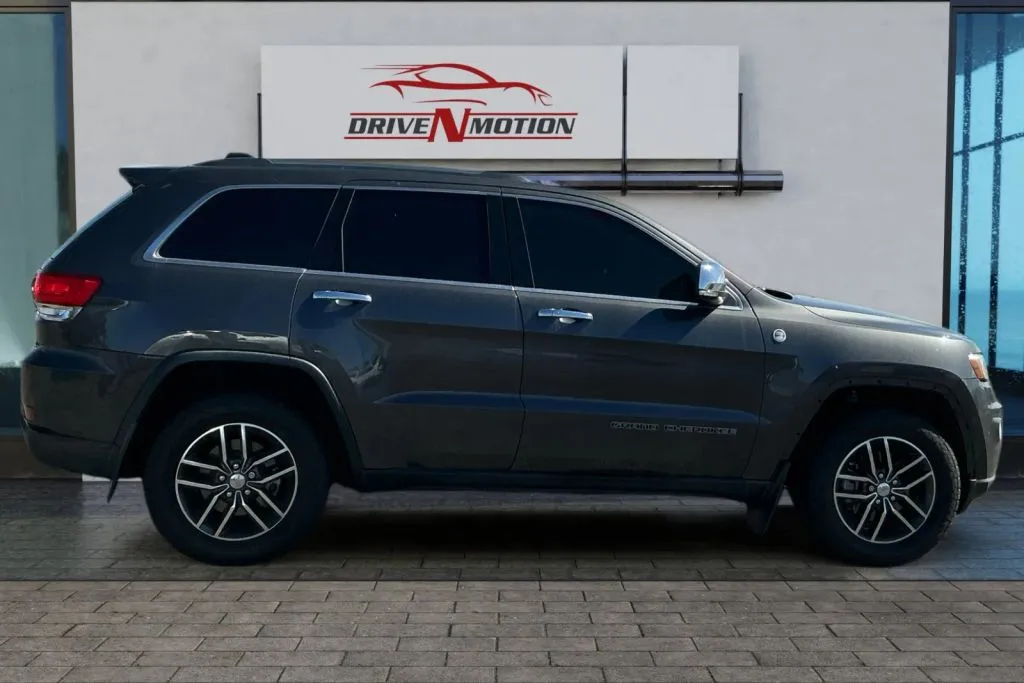 Photos of 2017 Jeep Grand Cherokee Limited Sport Utility 4D for sale in Rio Rancho, NM at Drive N-Motion Rio Rancho