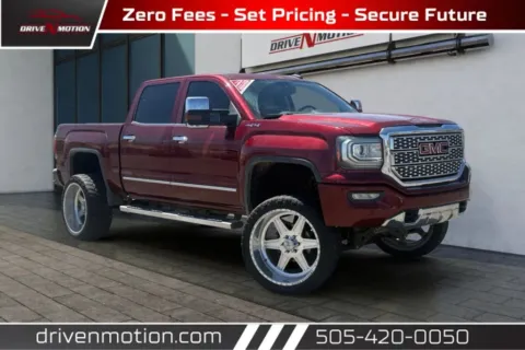 Red 2017 GMC Sierra 1500 Crew Cab SLT Pickup 4D 5 3/4 ft for sale in Rio Rancho, NM