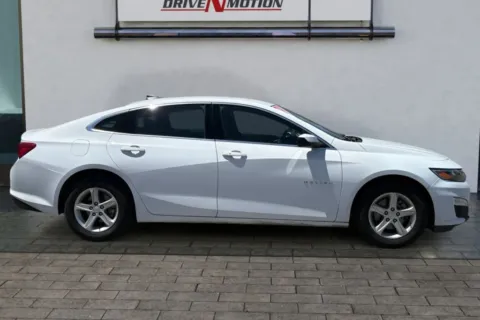 Another view of 2023 Chevrolet Malibu LS Sedan 4D for sale in Rio Rancho, NM at Drive N-Motion Rio Rancho
