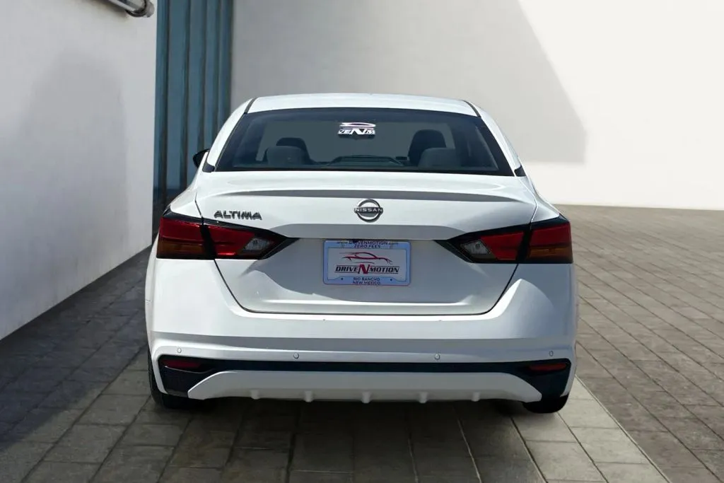 More photos of 2024 Nissan Altima 2.5 S Sedan 4D at Drive N-Motion Rio Rancho, NM
